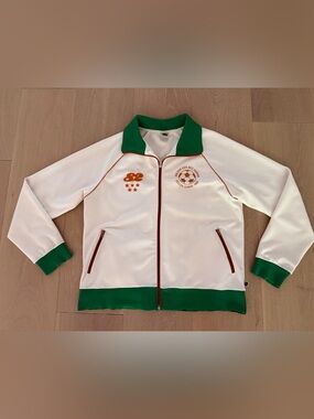 Vintage soccer track jacket in white / green